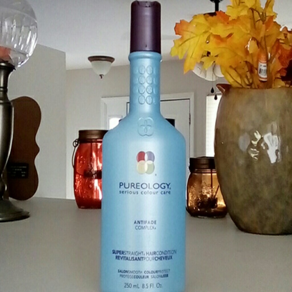 Pureology Superstraight hair condition